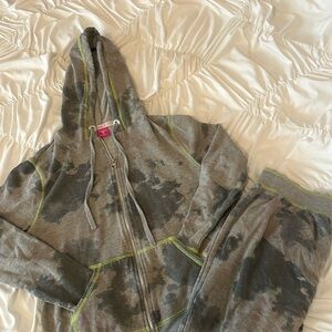 Hard Candy Sweat Set